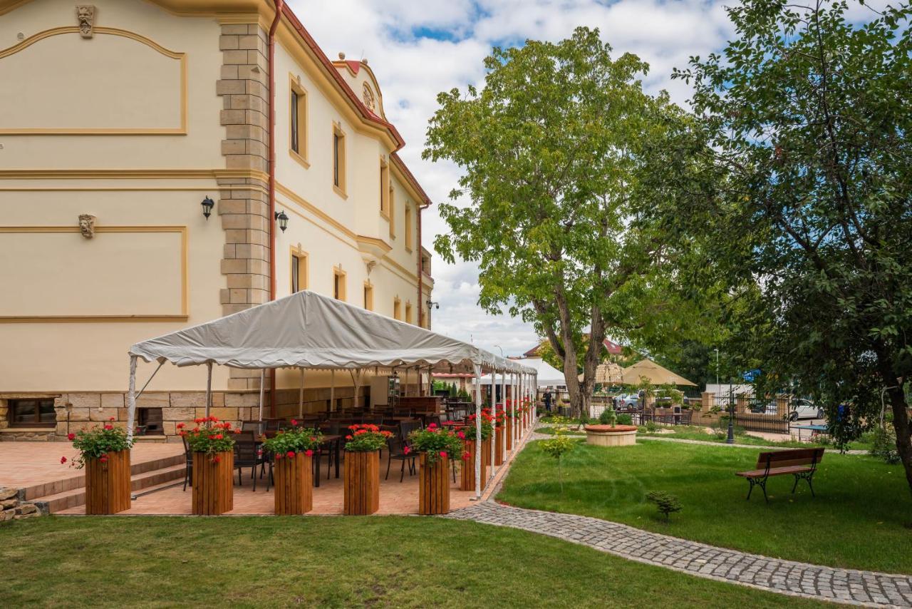 Villa Libosad Jičín エクステリア 写真