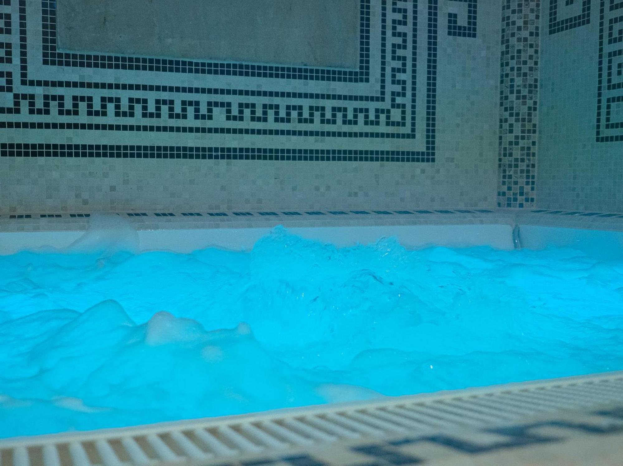 Villa Libosad Jičín エクステリア 写真